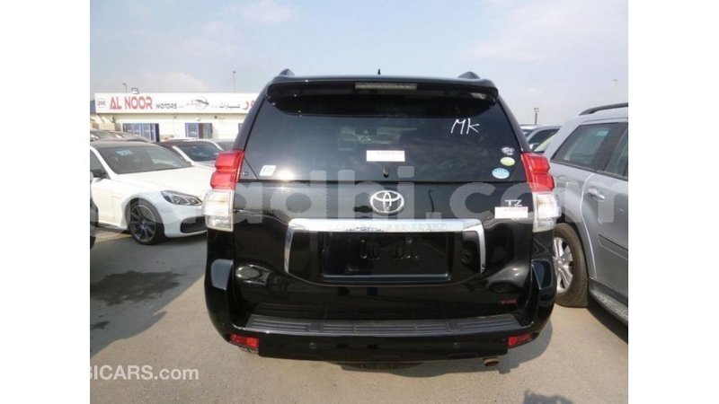 Big with watermark toyota prado somalia import dubai 3781