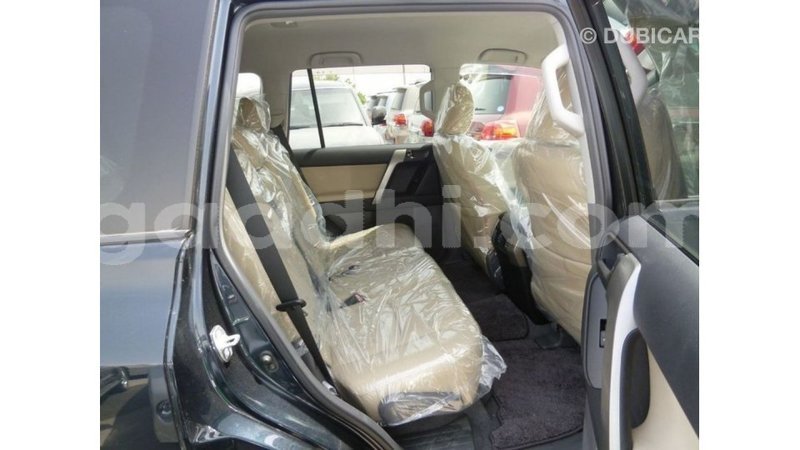 Big with watermark toyota prado somalia import dubai 3783