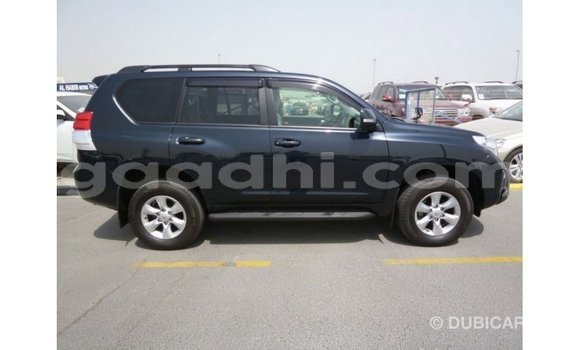 Acheter Import Voiture Toyota Prado Bleu à Import - Dubai, Somalie Acheter Import Voiture Toyota Prado Bleu à Import - Dubai, Somalie