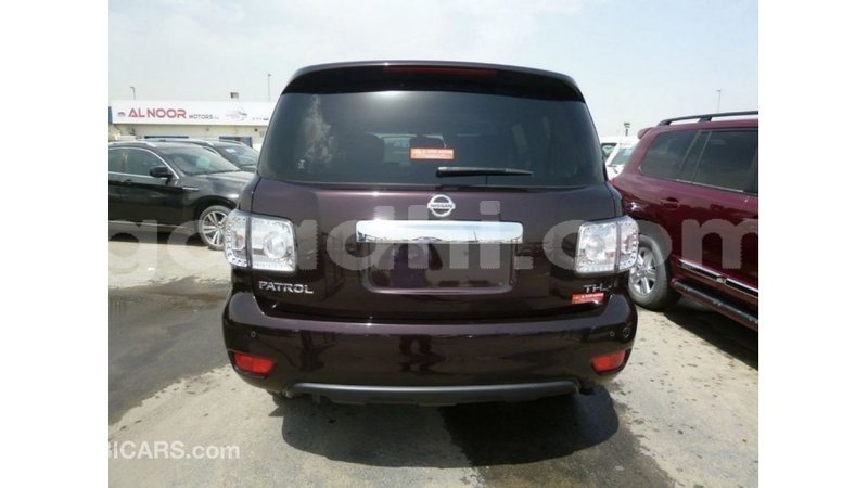 Big with watermark nissan patrol somalia import dubai 3788