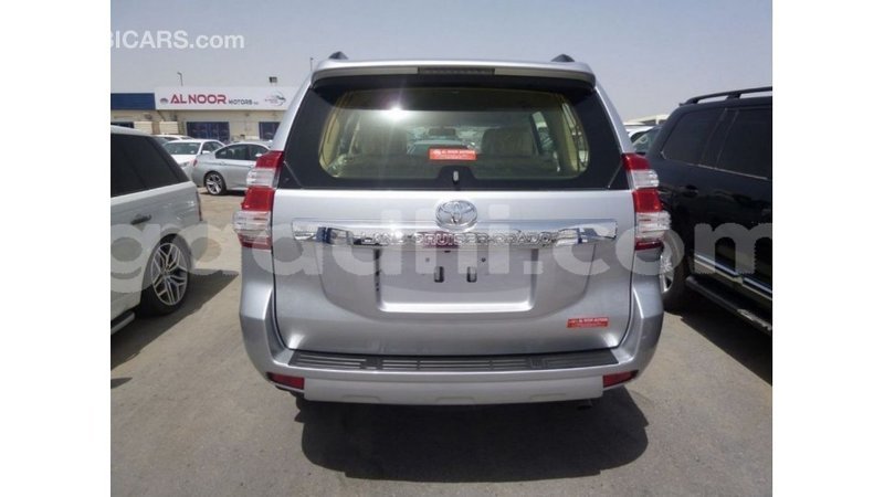 Big with watermark toyota prado somalia import dubai 3792