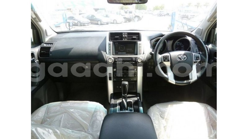 Big with watermark toyota prado somalia import dubai 3793