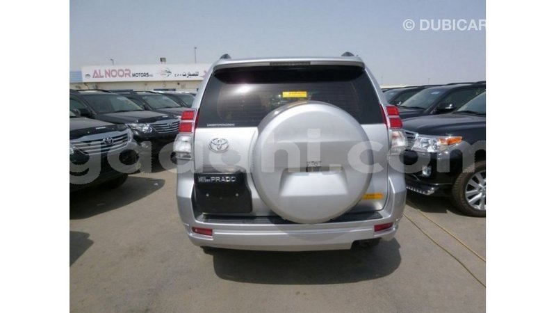 Big with watermark toyota prado somalia import dubai 3797