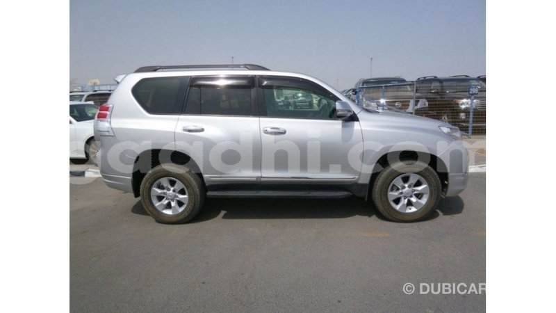 Big with watermark toyota prado somalia import dubai 3797