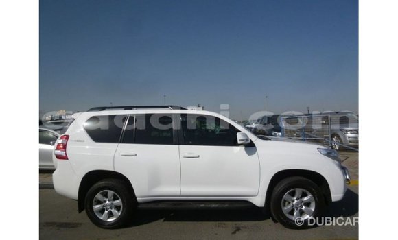 ይግዙ Imported Toyota Prado ነጭ መኪና በ Import - Dubai በ ሶማሊያ ይግዙ Imported Toyota Prado ነጭ መኪና በ Import - Dubai በ ሶማሊያ