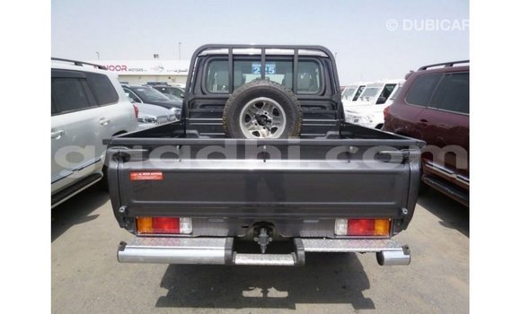 Acheter Import Voiture Toyota Land Cruiser Autre à Import - Dubai, Somalie Acheter Import Voiture Toyota Land Cruiser Autre à Import - Dubai, Somalie