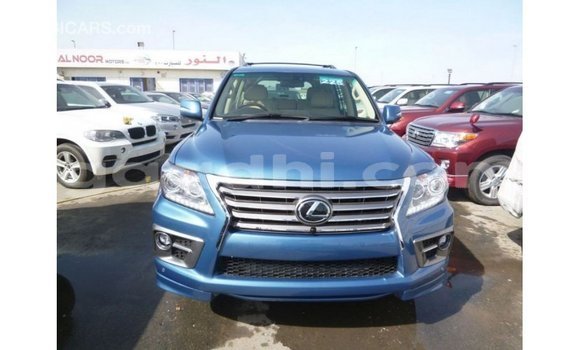 Acheter Import Voiture Lexus LX Bleu à Import - Dubai, Somalie Acheter Import Voiture Lexus LX Bleu à Import - Dubai, Somalie