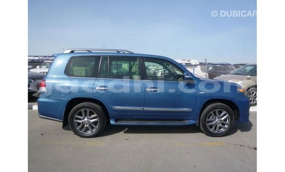 Acheter Import Voiture Lexus LX Bleu à Import - Dubai, Somalie Acheter Import Voiture Lexus LX Bleu à Import - Dubai, Somalie