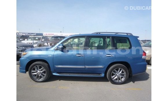 Acheter Import Voiture Lexus LX Bleu à Import - Dubai, Somalie Acheter Import Voiture Lexus LX Bleu à Import - Dubai, Somalie