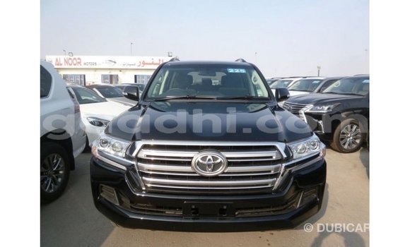 Acheter Import Voiture Toyota Land Cruiser Noir à Import - Dubai, Somalie Acheter Import Voiture Toyota Land Cruiser Noir à Import - Dubai, Somalie