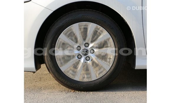Buy Import Toyota Camry White Car in Import - Dubai in Somalia Buy Import Toyota Camry White Car in Import - Dubai in Somalia