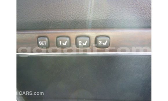 ይግዙ Imported Toyota Land Cruiser ሌላ መኪና በ Import - Dubai በ ሶማሊያ ይግዙ Imported Toyota Land Cruiser ሌላ መኪና በ Import - Dubai በ ሶማሊያ