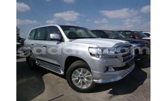 Acheter Import Voiture Toyota Land Cruiser Autre à Import - Dubai, Somalie Acheter Import Voiture Toyota Land Cruiser Autre à Import - Dubai, Somalie