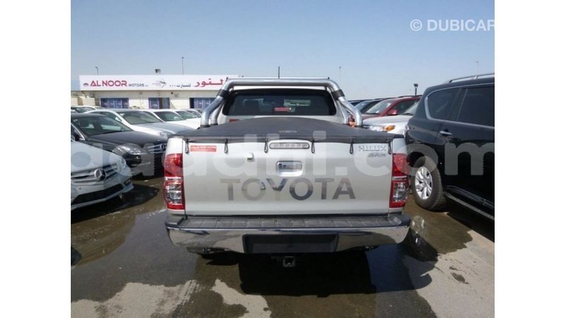 Big with watermark toyota hilux somalia import dubai 3829