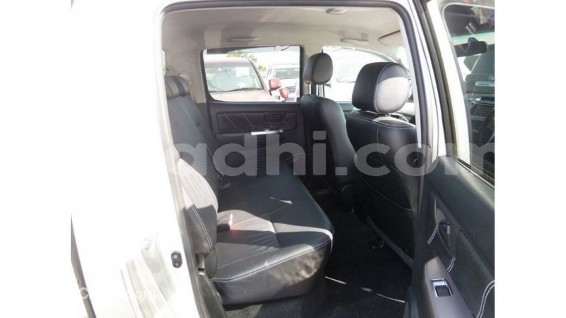 Big with watermark toyota hilux somalia import dubai 3829