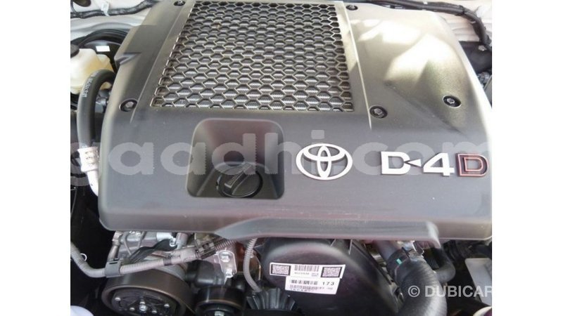 Big with watermark toyota hilux somalia import dubai 3829