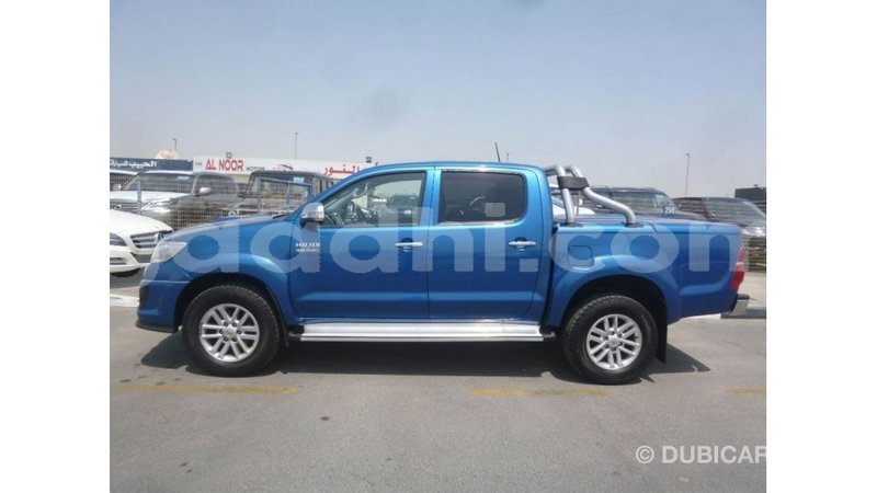 Big with watermark toyota hilux somalia import dubai 3831