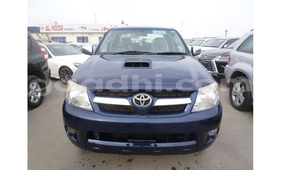 Acheter Import Voiture Toyota Hilux Bleu à Import - Dubai, Somalie Acheter Import Voiture Toyota Hilux Bleu à Import - Dubai, Somalie