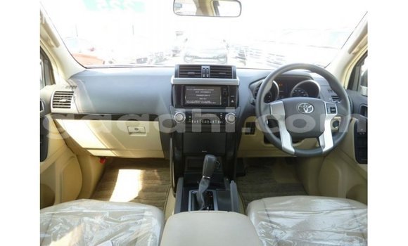 Acheter Import Voiture Toyota Prado Autre à Import - Dubai, Somalie Acheter Import Voiture Toyota Prado Autre à Import - Dubai, Somalie