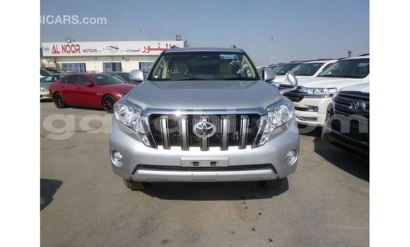 Acheter Import Voiture Toyota Prado Autre à Import - Dubai, Somalie Acheter Import Voiture Toyota Prado Autre à Import - Dubai, Somalie