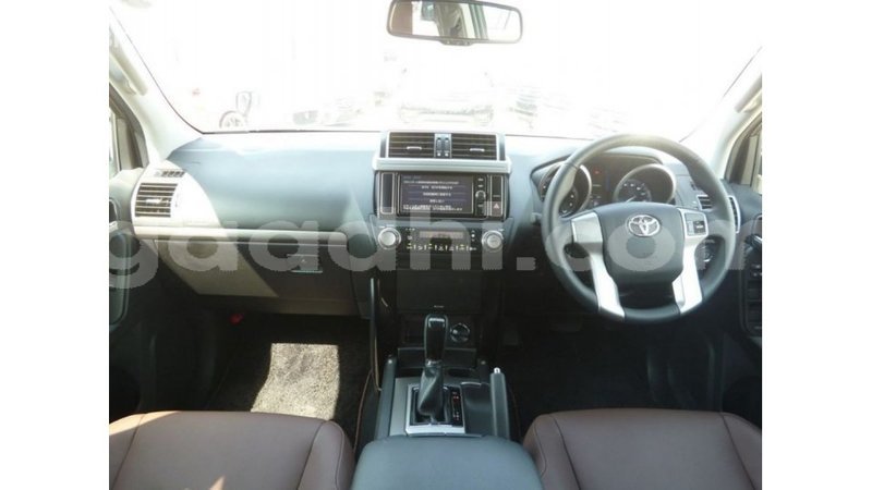 Big with watermark toyota prado somalia import dubai 3842