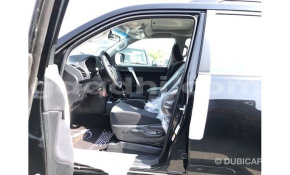 Acheter Import Voiture Toyota Prado Noir à Import - Dubai, Somalie Acheter Import Voiture Toyota Prado Noir à Import - Dubai, Somalie