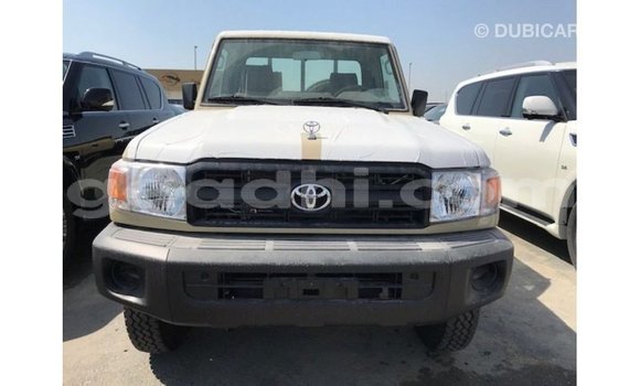 ይግዙ Imported Toyota Land Cruiser Beige መኪና በ Import - Dubai በ ሶማሊያ ይግዙ Imported Toyota Land Cruiser Beige መኪና በ Import - Dubai በ ሶማሊያ