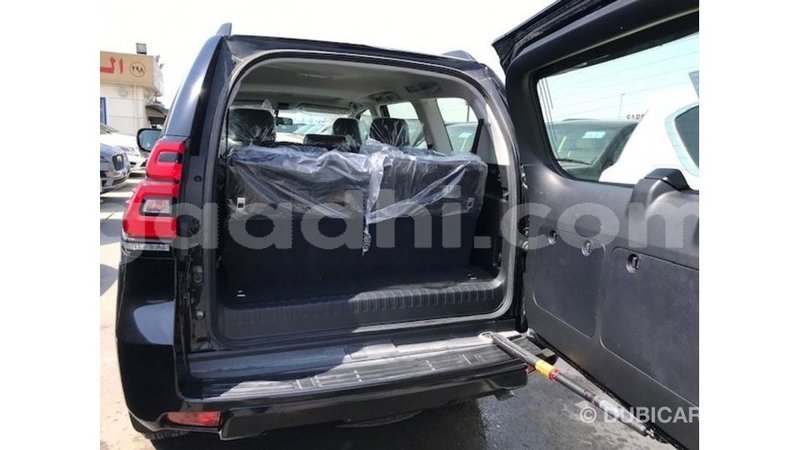 Big with watermark toyota prado somalia import dubai 3855