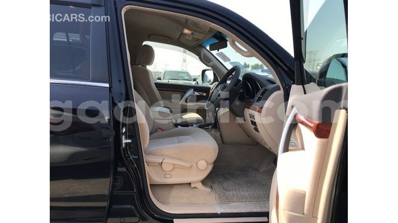 Big with watermark toyota land cruiser somalia import dubai 3856