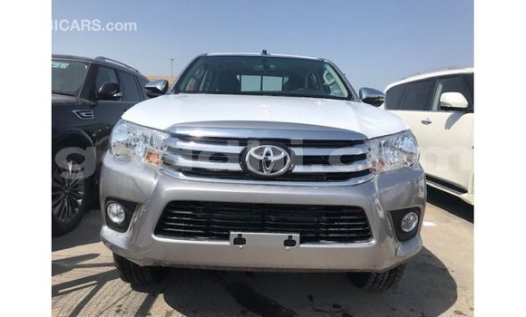 ይግዙ Imported Toyota Hilux ሌላ መኪና በ Import - Dubai በ ሶማሊያ ይግዙ Imported Toyota Hilux ሌላ መኪና በ Import - Dubai በ ሶማሊያ