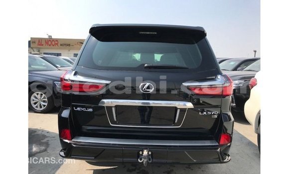 Acheter Import Voiture Lexus LX Noir à Import - Dubai, Somalie Acheter Import Voiture Lexus LX Noir à Import - Dubai, Somalie
