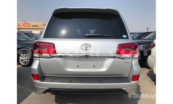 Acheter Import Voiture Toyota Land Cruiser Autre à Import - Dubai, Somalie Acheter Import Voiture Toyota Land Cruiser Autre à Import - Dubai, Somalie