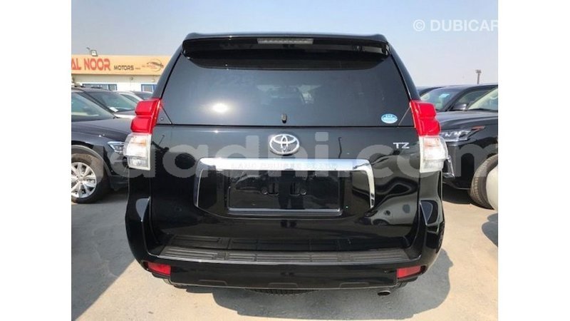 Big with watermark toyota prado somalia import dubai 3860