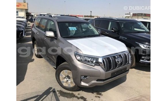 Acheter Import Voiture Toyota Prado Marron à Import - Dubai, Somalie Acheter Import Voiture Toyota Prado Marron à Import - Dubai, Somalie