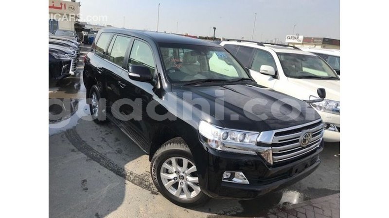 Big with watermark toyota land cruiser somalia import dubai 3866