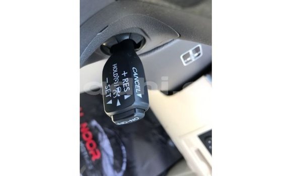 Acheter Import Voiture Toyota Land Cruiser Noir à Import - Dubai, Somalie Acheter Import Voiture Toyota Land Cruiser Noir à Import - Dubai, Somalie