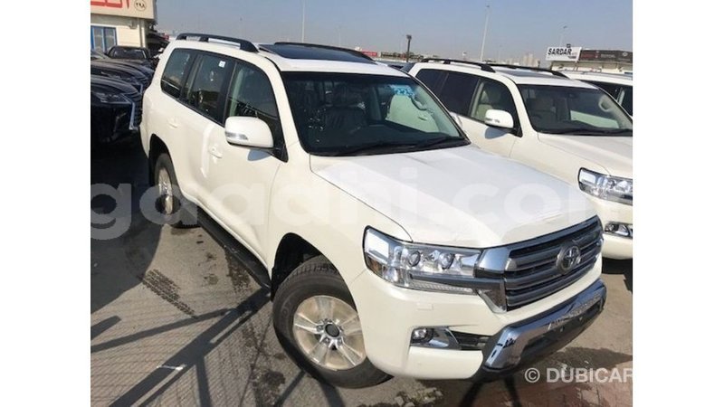 Big with watermark toyota land cruiser somalia import dubai 3867