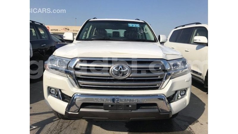 Big with watermark toyota land cruiser somalia import dubai 3867