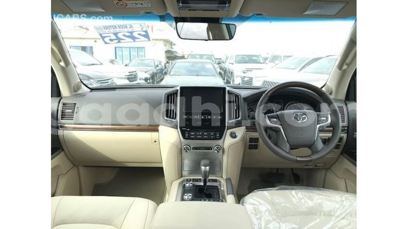 Big with watermark toyota land cruiser somalia import dubai 3868