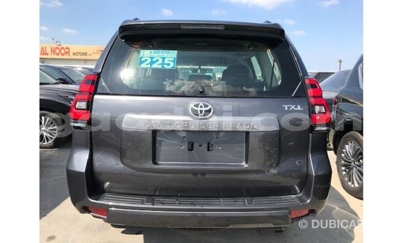 ይግዙ Imported Toyota Prado ሌላ መኪና በ Import - Dubai በ ሶማሊያ ይግዙ Imported Toyota Prado ሌላ መኪና በ Import - Dubai በ ሶማሊያ