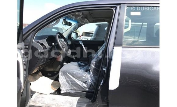 ይግዙ Imported Toyota Prado ሌላ መኪና በ Import - Dubai በ ሶማሊያ ይግዙ Imported Toyota Prado ሌላ መኪና በ Import - Dubai በ ሶማሊያ