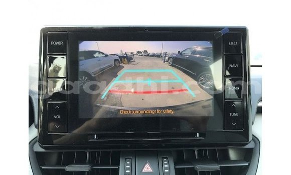 Acheter Import Utilitaire Toyota HiAce Noir à Import - Dubai, Somalie Acheter Import Utilitaire Toyota HiAce Noir à Import - Dubai, Somalie