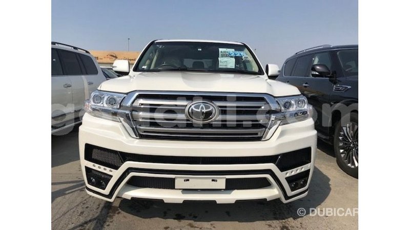 Big with watermark toyota land cruiser somalia import dubai 3871