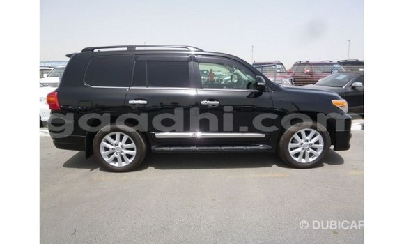 Acheter Import Voiture Toyota Land Cruiser Noir à Import - Dubai, Somalie Acheter Import Voiture Toyota Land Cruiser Noir à Import - Dubai, Somalie