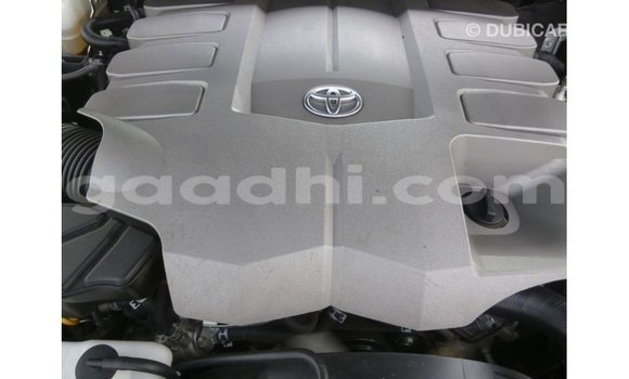 ይግዙ Imported Toyota Land Cruiser ጥቁር መኪና በ Import - Dubai በ ሶማሊያ ይግዙ Imported Toyota Land Cruiser ጥቁር መኪና በ Import - Dubai በ ሶማሊያ