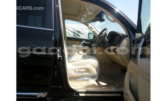 Buy Import Toyota Land Cruiser Black Car in Import - Dubai in Somalia Buy Import Toyota Land Cruiser Black Car in Import - Dubai in Somalia