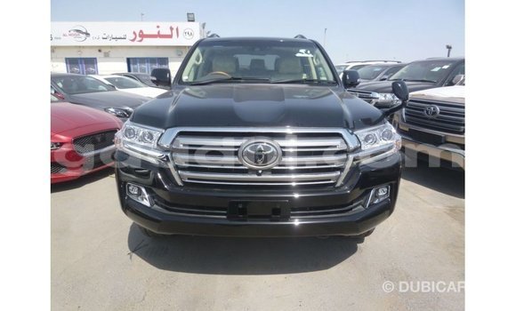 Acheter Import Voiture Toyota Land Cruiser Noir à Import - Dubai, Somalie Acheter Import Voiture Toyota Land Cruiser Noir à Import - Dubai, Somalie