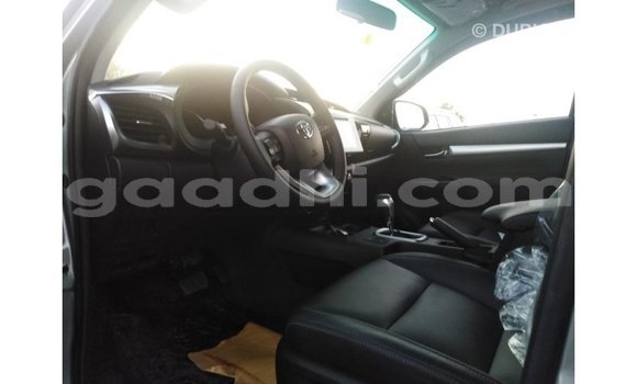 Imported Toyota Hilux Other Makiinaa iti Import - Dubai keessatti Somalia keessatti Imported Toyota Hilux Other Makiinaa iti Import - Dubai keessatti Somalia keessatti