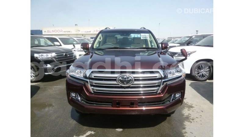 Big with watermark toyota land cruiser somalia import dubai 3892