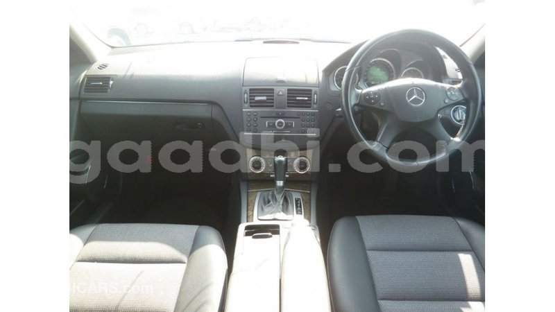 Big with watermark mercedes benz 200 somalia import dubai 3909